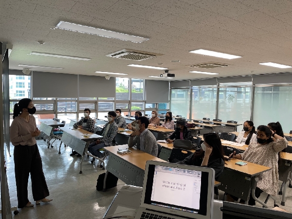 'Understanding of musical culture' class 대표이미지